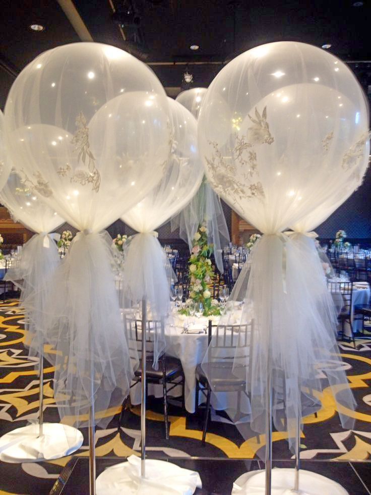 tulle balloon decoration